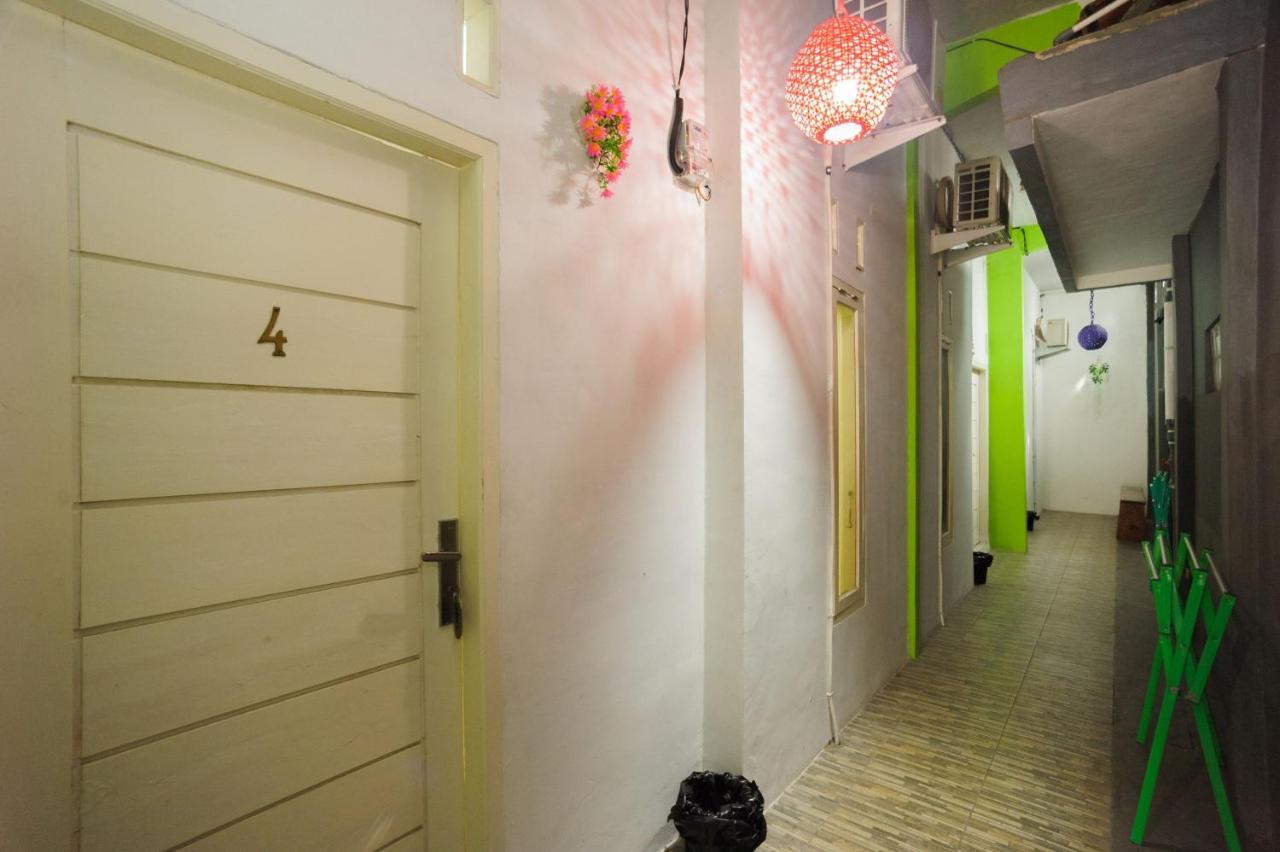 Hotel Reddoorz Syariah Near Rs Advent Bandar Lampung Exteriér fotografie